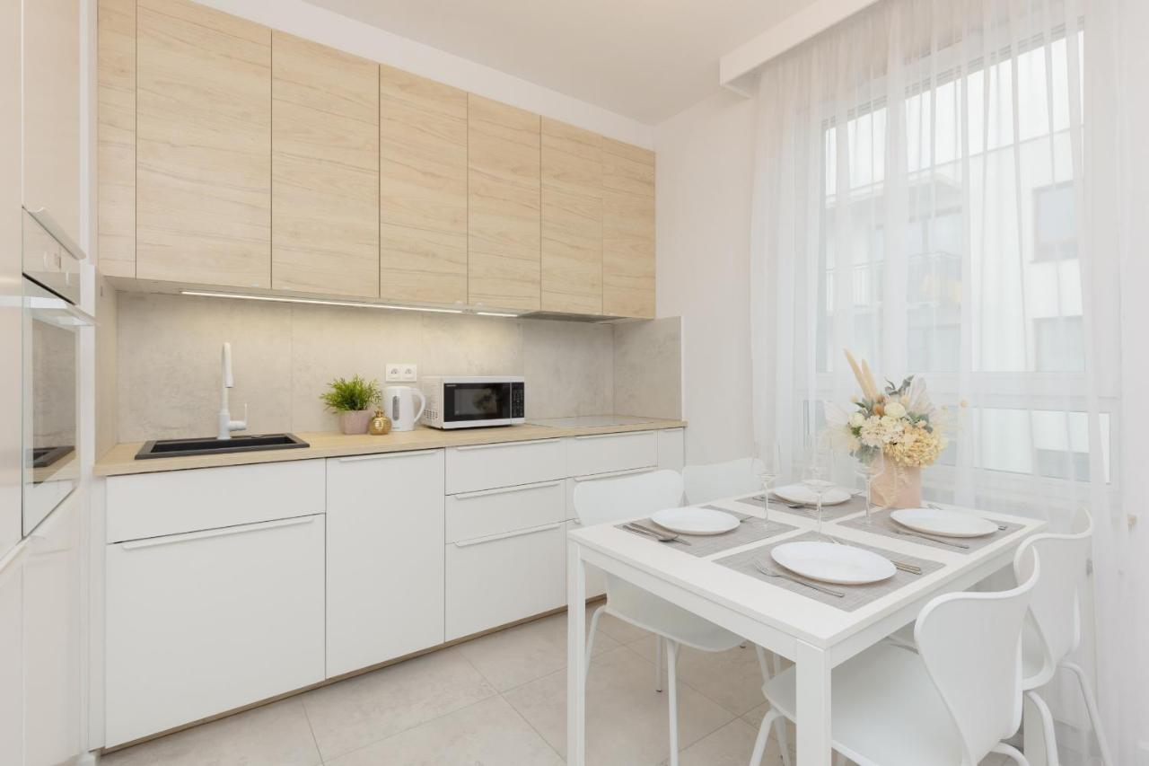 Warsaw Piaseczno Peaceful Apartment Cichej Laki By Noclegi Renters Exterior foto